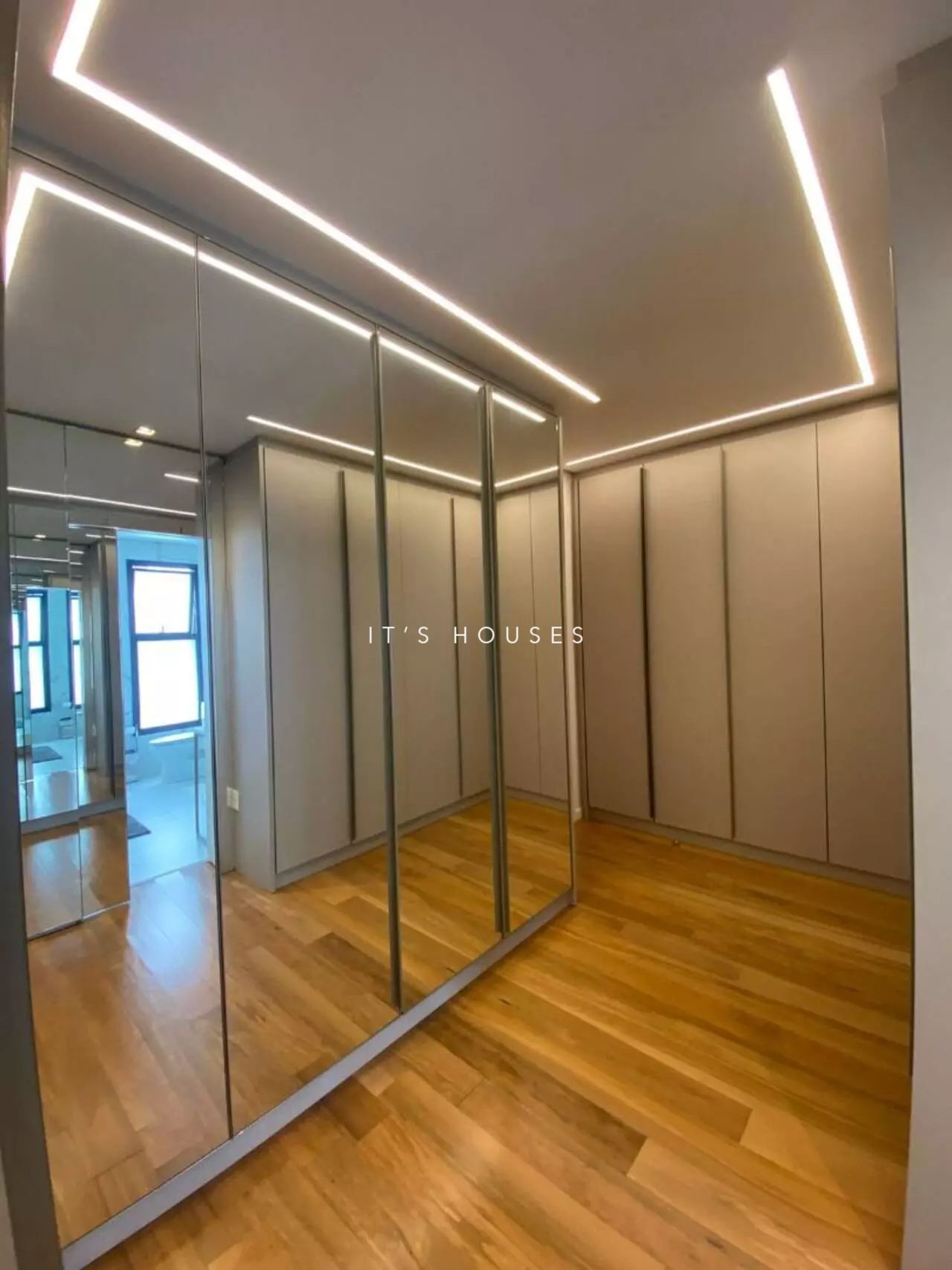 Cozinha e área gourmet apartamento à venda em Canvas Alphaville, Alphaville, Barueri — 3 suítes, 282 m² — imagem 3 de 12