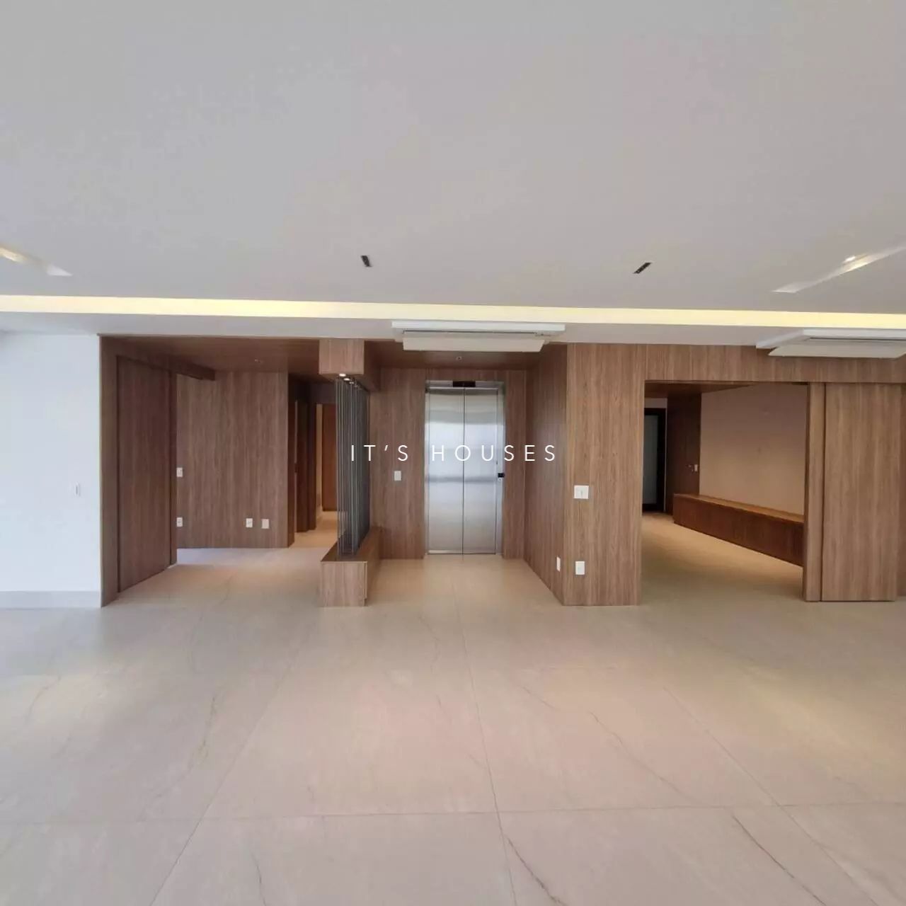 Sala de estar apartamento à venda em Edificio Oiapoque, Alphaville, Barueri — 4 suítes, 360 m² — imagem 2 de 11