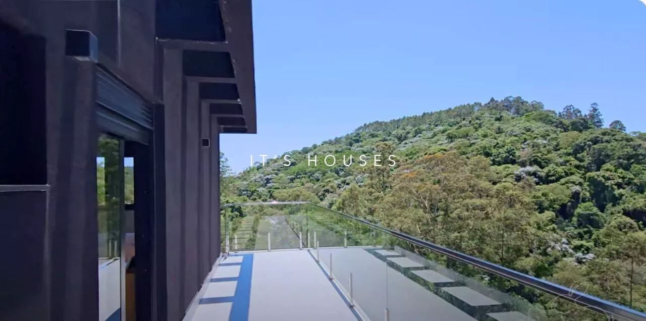 Cozinha e área gourmet casa à venda em Tambore 11, Alphaville, Santana de Parnaíba — 5 suítes, 400 m² — imagem 3 de 15