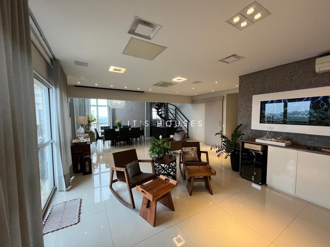 Fachada apartamento à venda ou para alugar em Essencia Alphaville, Alphaville, Barueri — 3 suítes, 330 m² — imagem 1 de 30