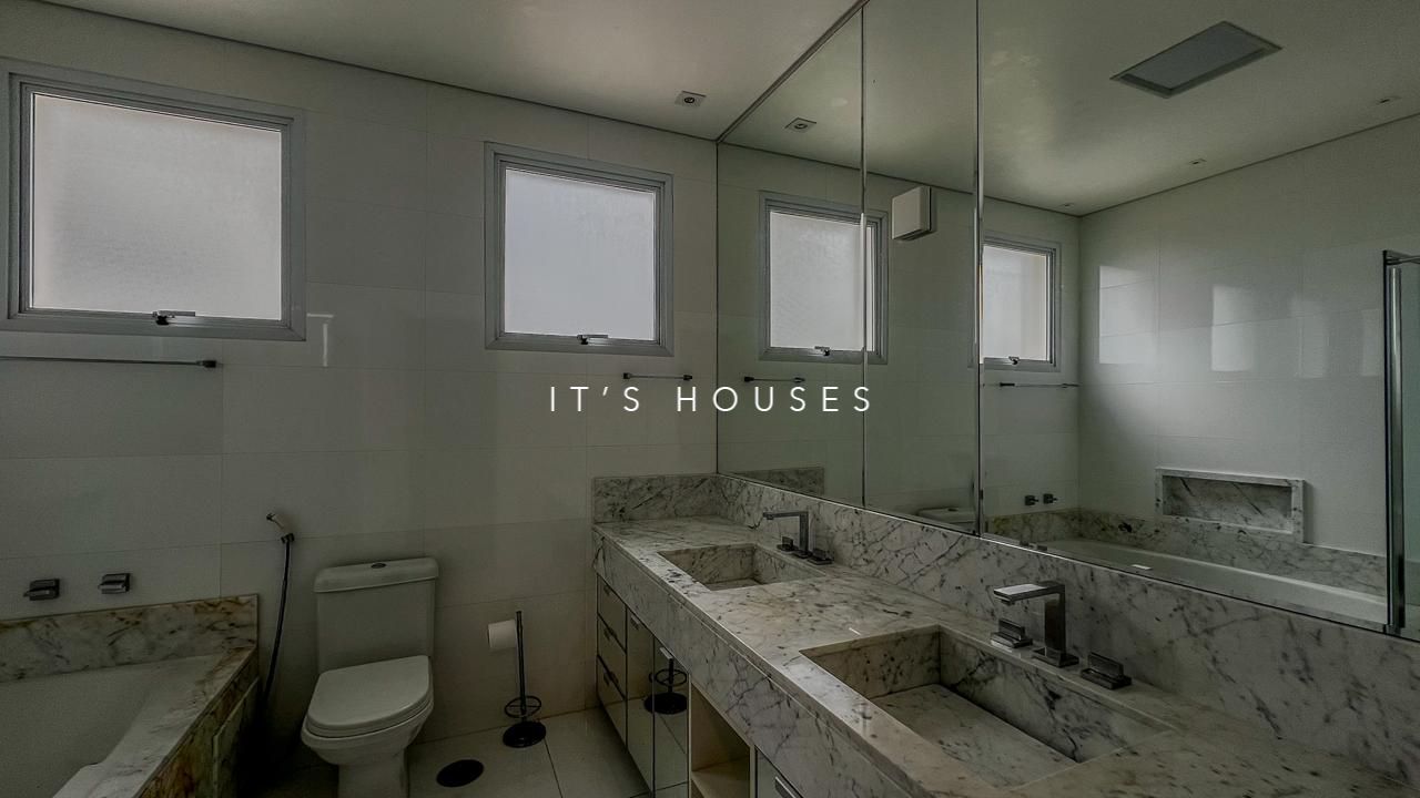 Cozinha e área gourmet apartamento à venda em Condominio Penthouses, Alphaville, Santana de Parnaíba — 4 suítes, 322 m² — imagem 3 de 18