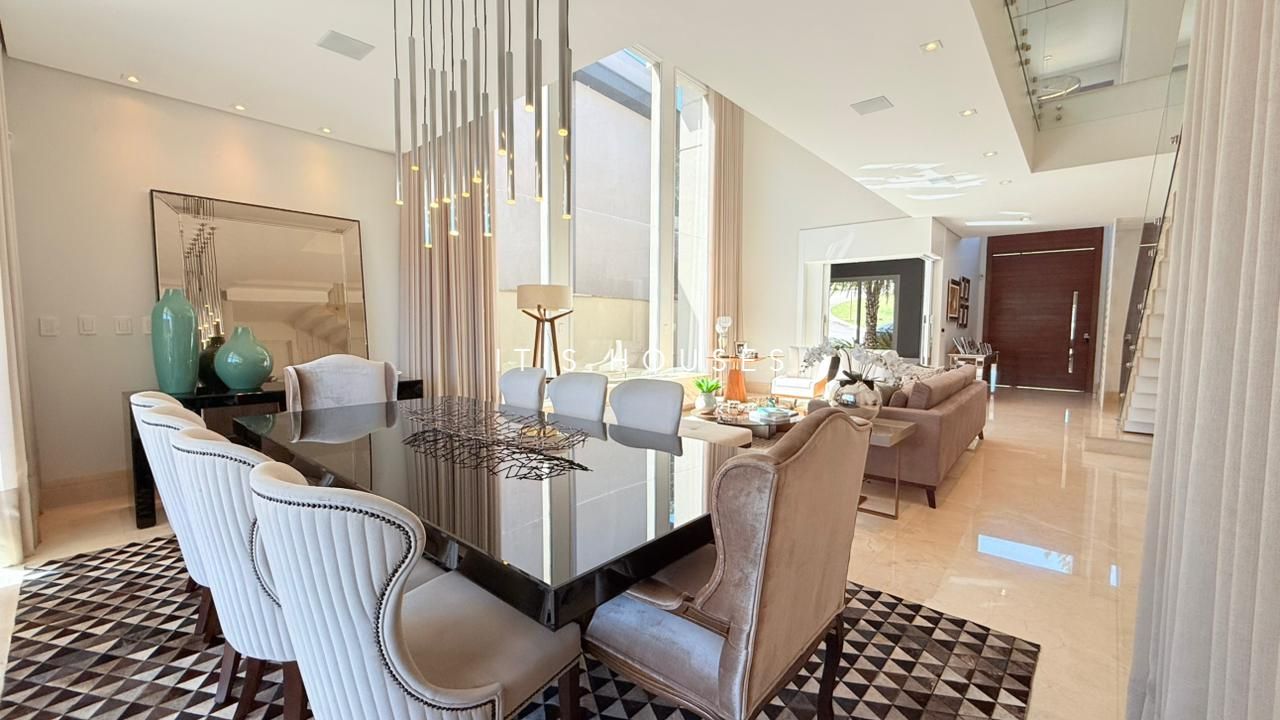 Área de convivência casa à venda em Villa Solaia , Alphaville, Barueri — 4 suítes, 700 m² — imagem 6 de 27