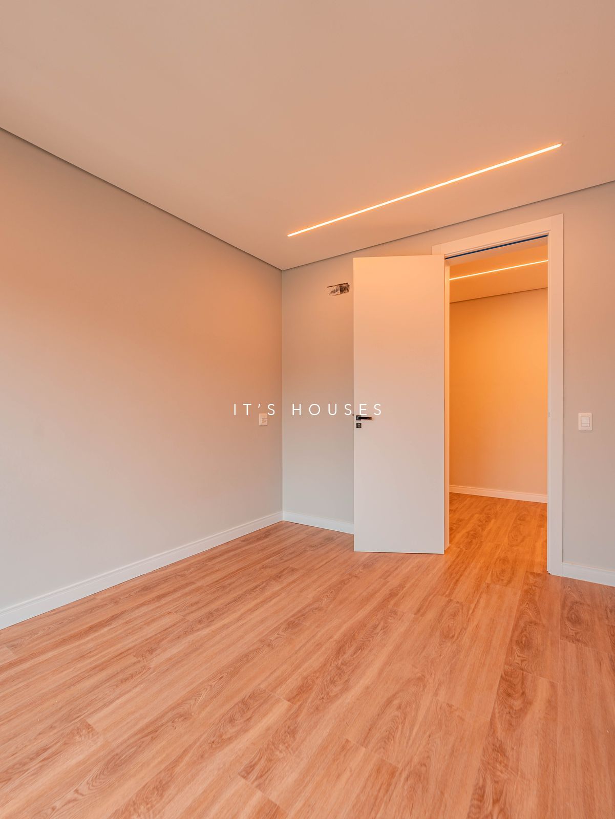 Área de convivência casa à venda em Itahye Residencial, Alphaville, Barueri — 4 dormitórios, 533 m² — imagem 6 de 26