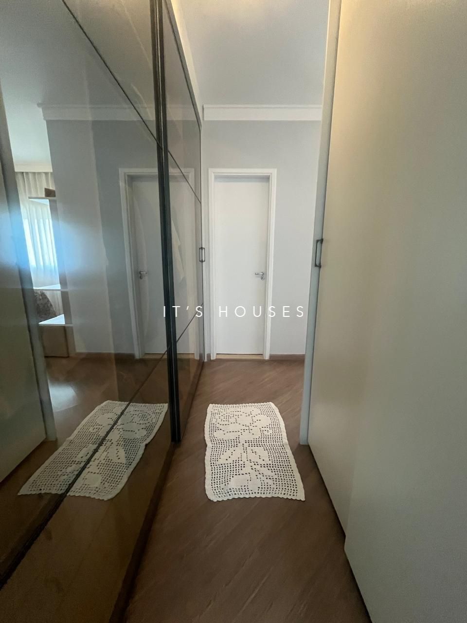 Cozinha e área gourmet apartamento à venda em Ghaia Tambore, Alphaville, Santana de Parnaíba — 1 suíte, 132 m² — imagem 3 de 13