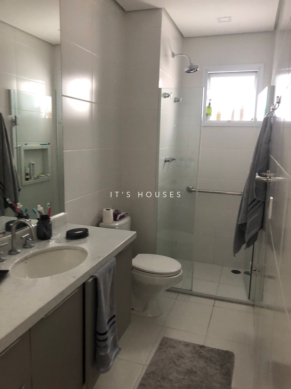 Cozinha e área gourmet apartamento à venda em Trix Tambore Housing, Alphaville, Santana de Parnaíba — 1 suíte, 101 m² — imagem 3 de 9
