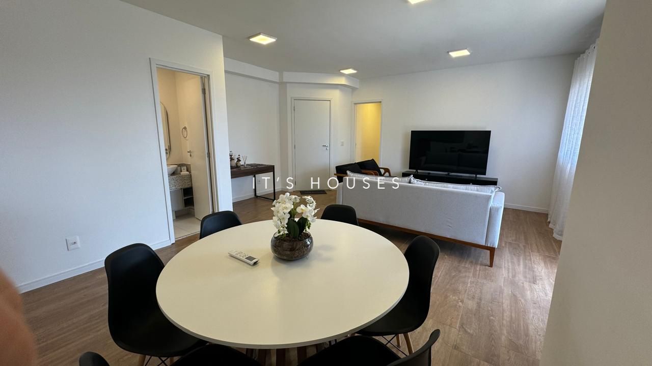Sala de estar apartamento à venda em Bellini Alphaville, Alphaville, Barueri — 1 suíte, 109 m² — imagem 2 de 12