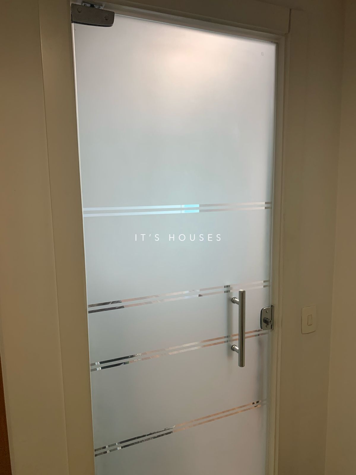 Suíte principal flat à venda em Edificio West Gate Alphaville, Alphaville, Barueri — 46 m² — imagem 4 de 12