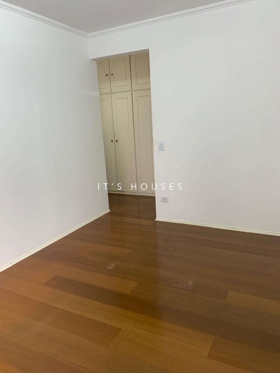 Suíte principal apartamento para alugar em Condominio Edificio Phanton, Alphaville, Barueri — 2 suítes, 278 m² — imagem 4 de 26