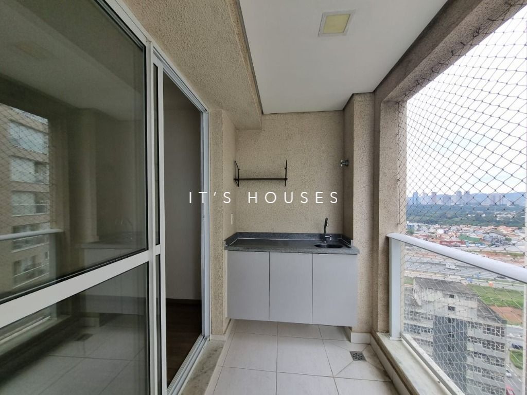 Área de convivência apartamento à venda em Double Bethaville, Alphaville, Barueri — 75 m² — imagem 6 de 10