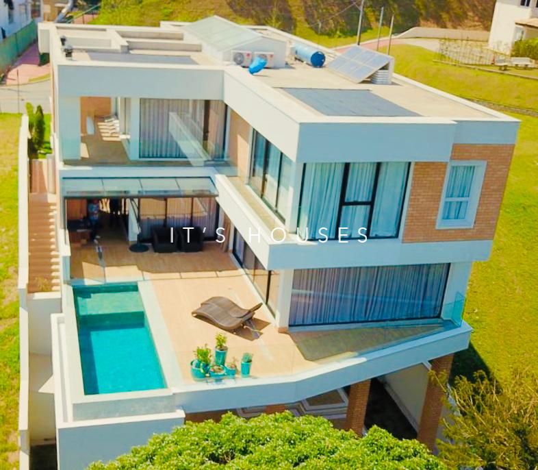 Cozinha e área gourmet casa à venda em Campos do Conde, Alphaville, Santana de Parnaíba — 3 suítes, 604 m² — imagem 3 de 14