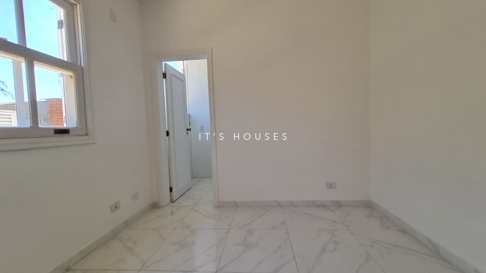 Cozinha e área gourmet casa à venda em Alphaville Residencial 5, Alphaville, Santana de Parnaíba — 4 suítes, 850 m² — imagem 3 de 24