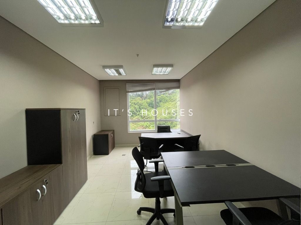 Cozinha e área gourmet flat à venda em Link Studios e Offices, Alphaville, Santana de Parnaíba — 30 m² — imagem 3 de 3