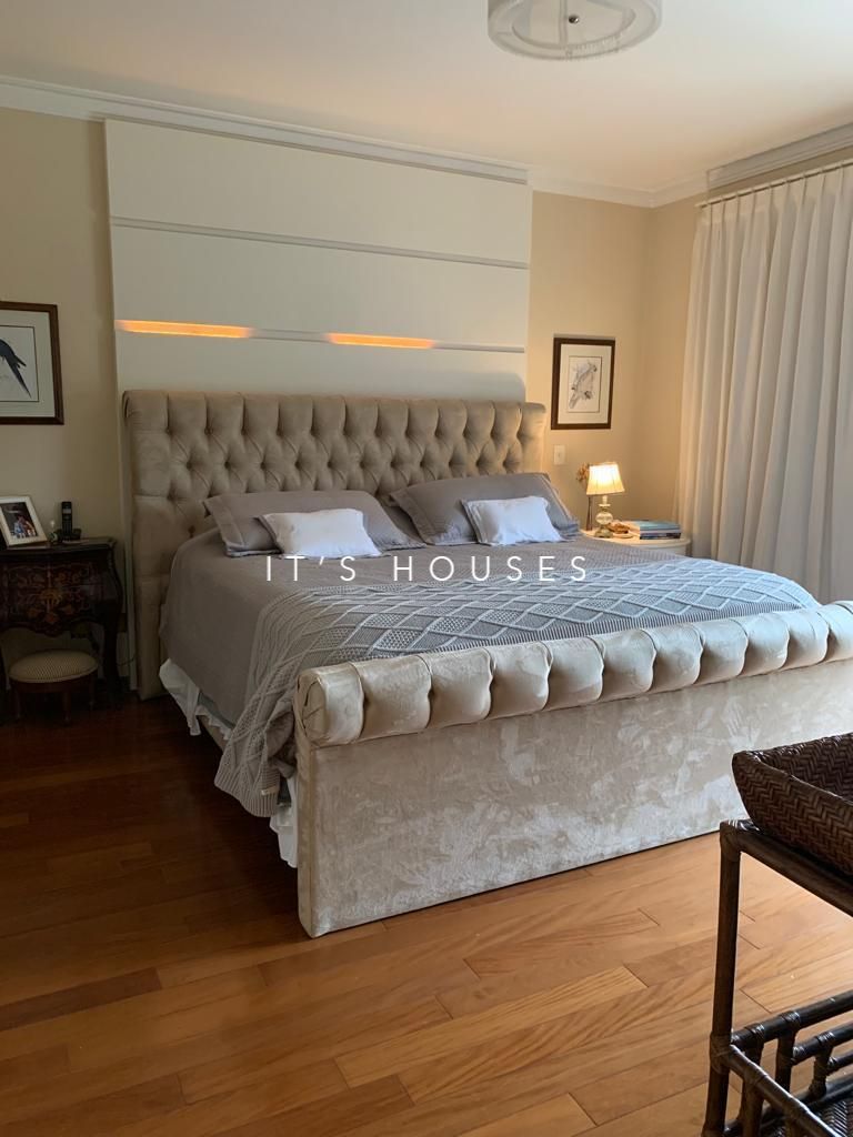 Cozinha e área gourmet casa à venda em Alphaville Residencial 3, Alphaville, Santana de Parnaíba — 3 suítes, 400 m² — imagem 3 de 27