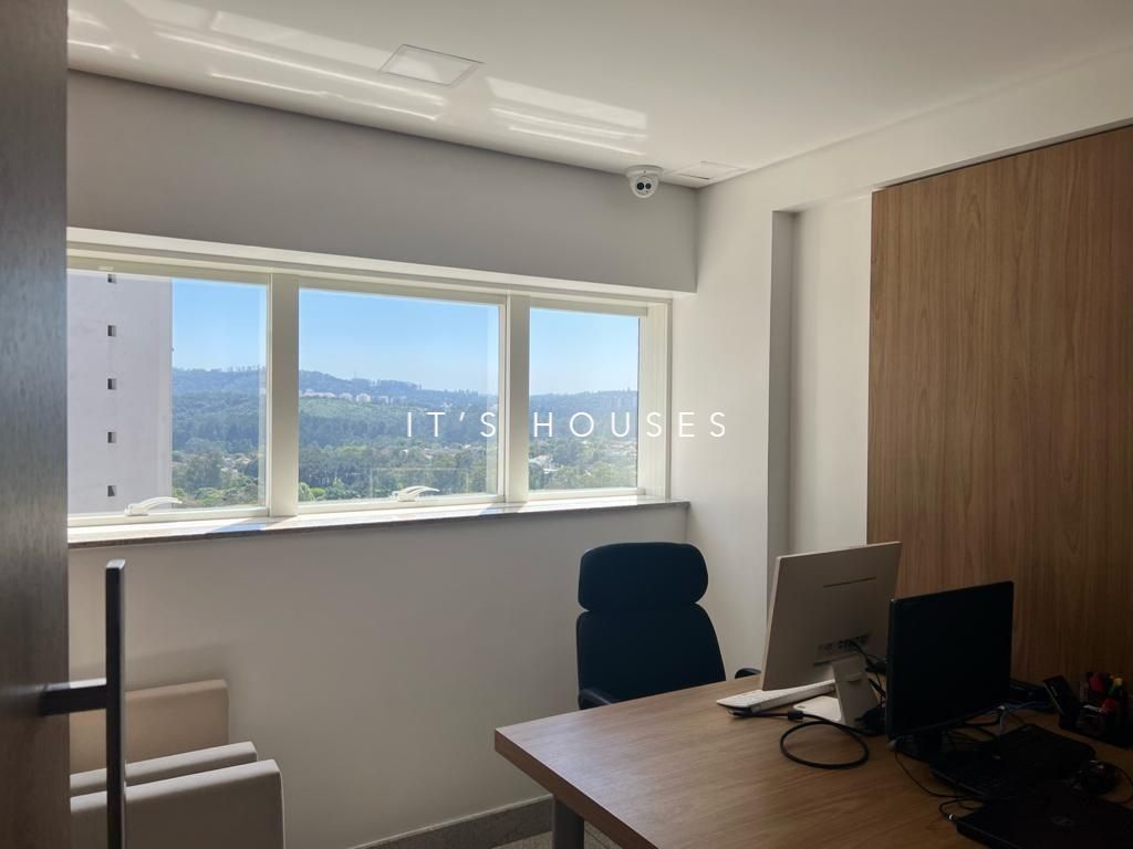 Sala de estar flat à venda em Condominio Office Grajau, Alphaville, Barueri — 33 m² — imagem 2 de 7