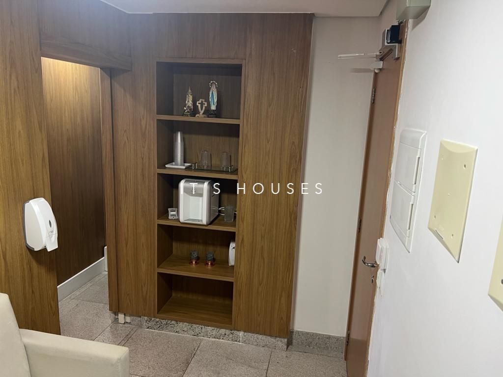 Piscina e área externa flat à venda em Condominio Office Grajau, Alphaville, Barueri — 33 m² — imagem 5 de 7