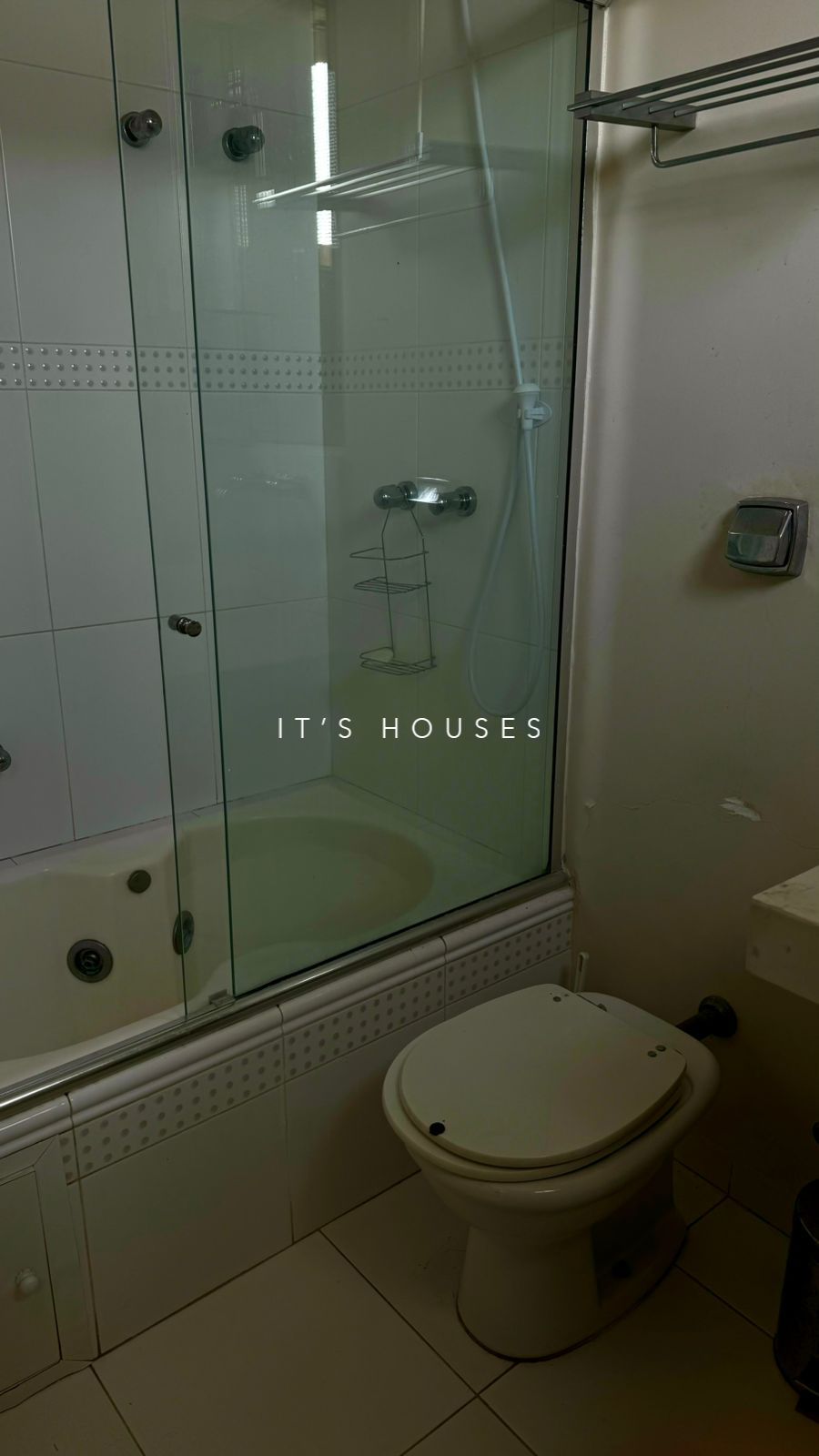 Sala de estar casa à venda em Alphaville Residencial 10, Alphaville, Santana de Parnaíba — 4 suítes, 1480 m² — imagem 2 de 25