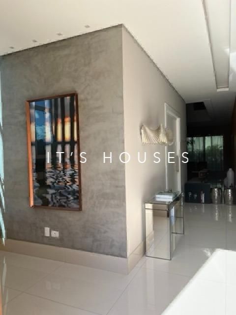 Sala de estar casa à venda em Residencial Tambore 10 , Alphaville, Santana de Parnaíba — 4 suítes, 525 m² — imagem 2 de 30