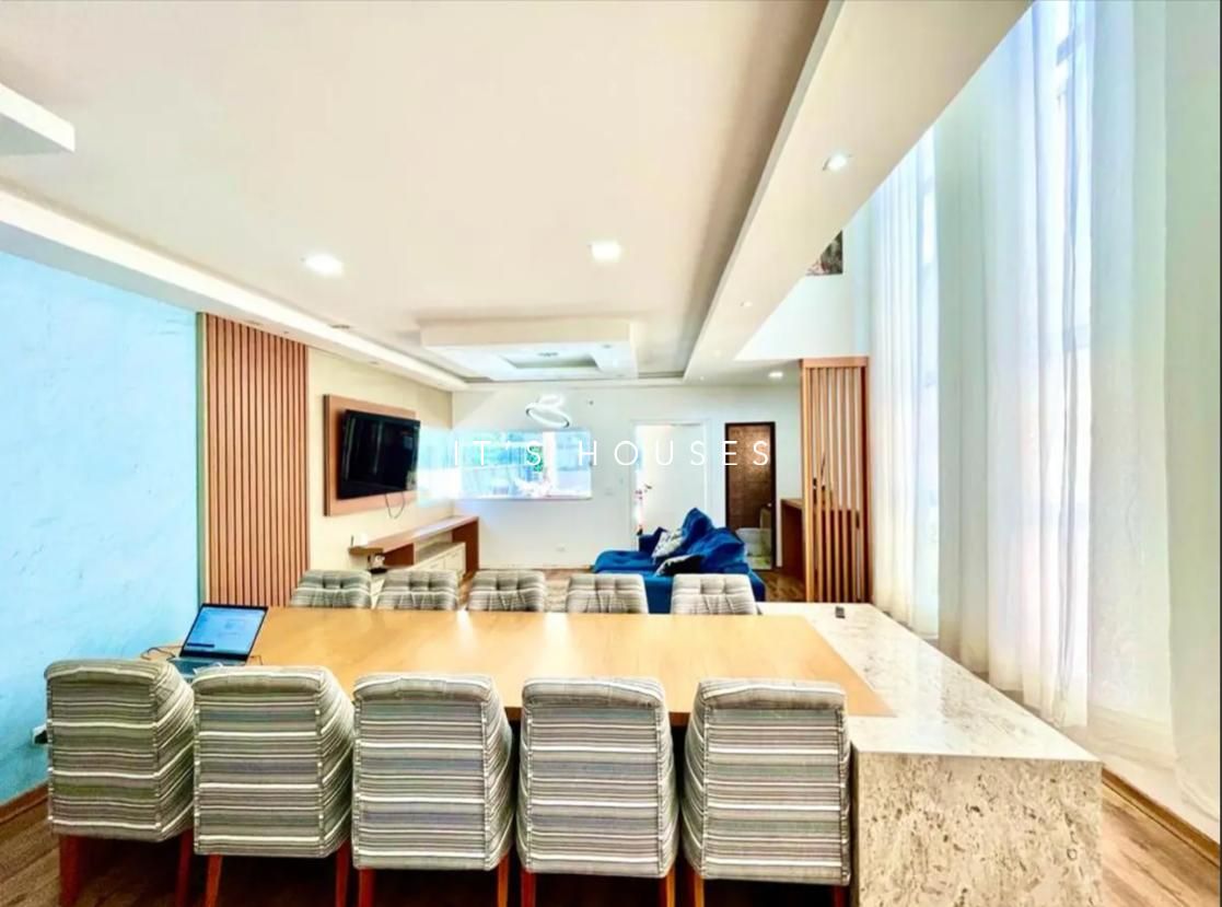 Cozinha e área gourmet casa à venda em New Ville, Alphaville, Santana de Parnaíba — 4 suítes, 378 m² — imagem 3 de 9