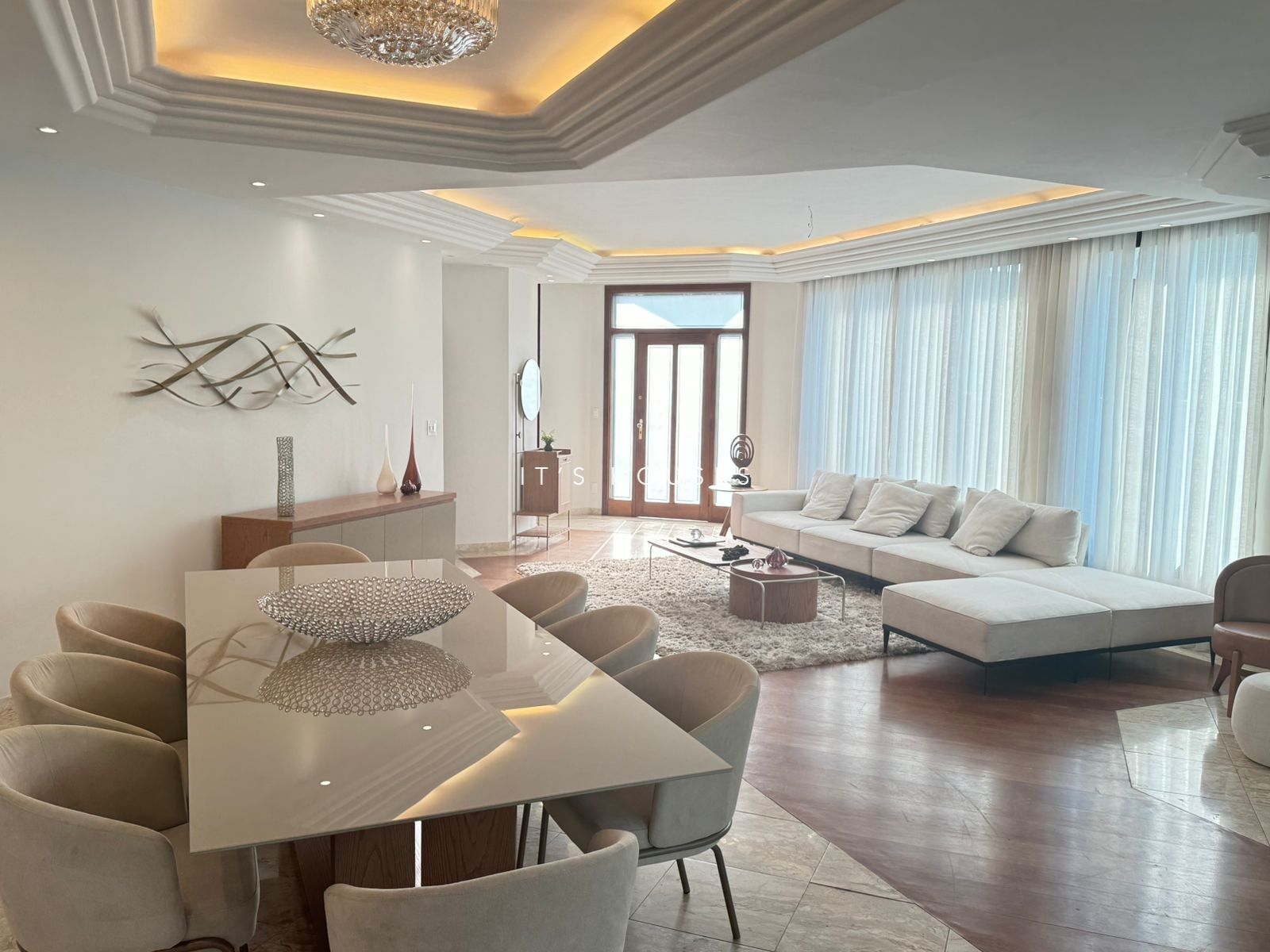Área de convivência casa à venda em Alphaville Residencial 0, Alphaville, Barueri — 4 suítes, 450 m² — imagem 6 de 25