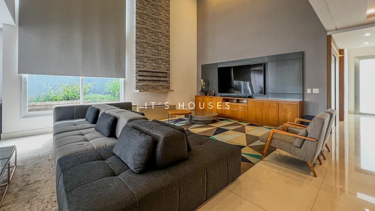 Cozinha e área gourmet casa à venda em Campos do Conde, Alphaville, Santana de Parnaíba — 5 suítes, 598 m² — imagem 3 de 34