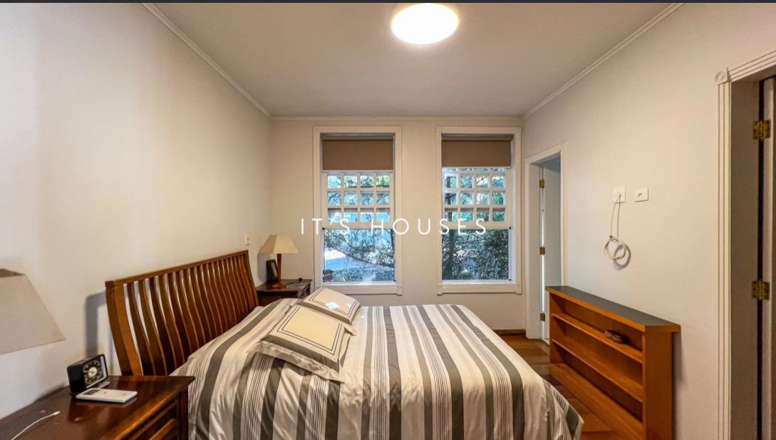 Cozinha e área gourmet casa à venda em Residencial Tambore 1, Alphaville, Barueri — 1750 m² — imagem 3 de 12