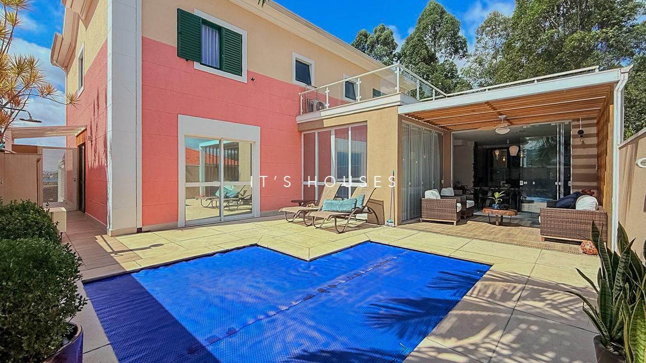 Fachada casa à venda em Tambore 4, Alphaville, Santana de Parnaíba — 4 suítes, 390 m² — imagem 1 de 25