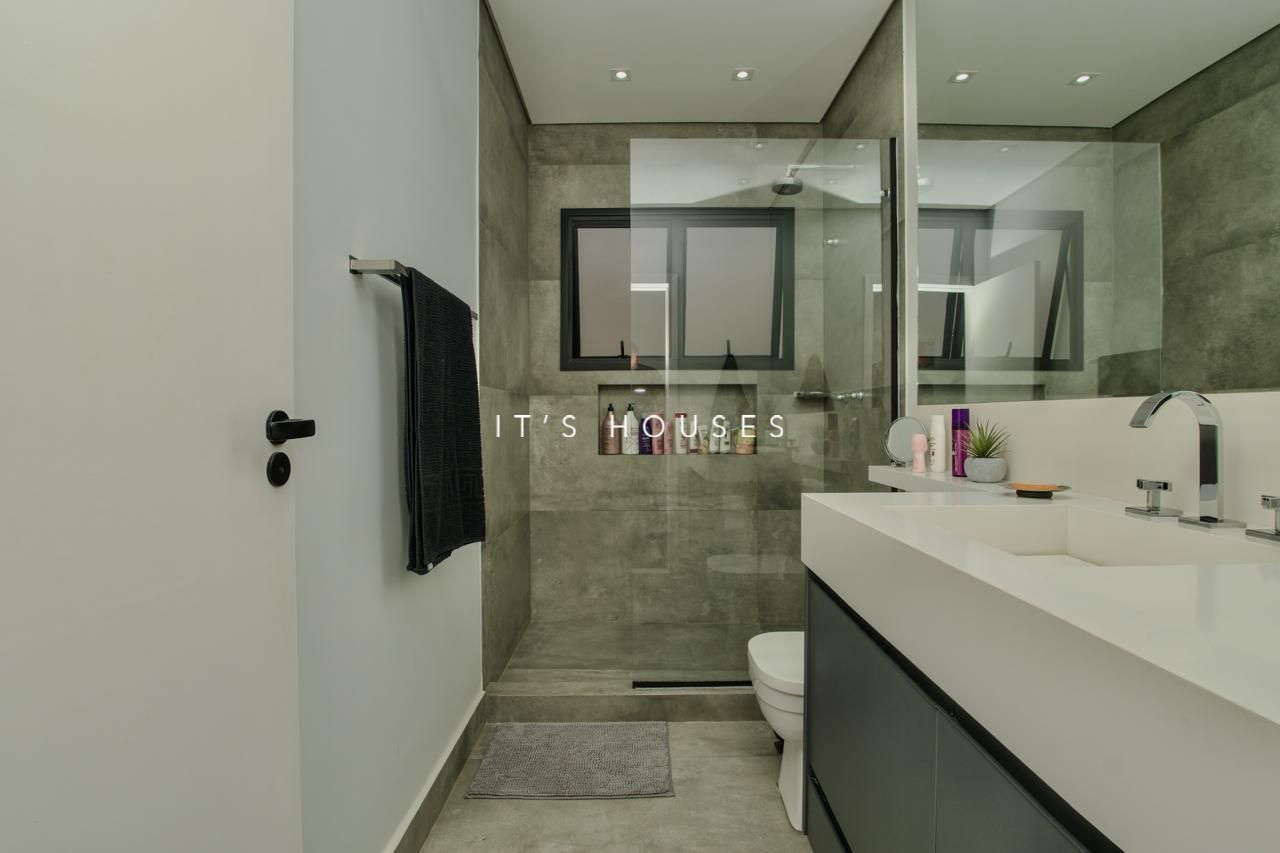 Área de convivência casa à venda em Alphaville Residencial 6, Alphaville, Santana de Parnaíba — 3 suítes, 500 m² — imagem 6 de 27