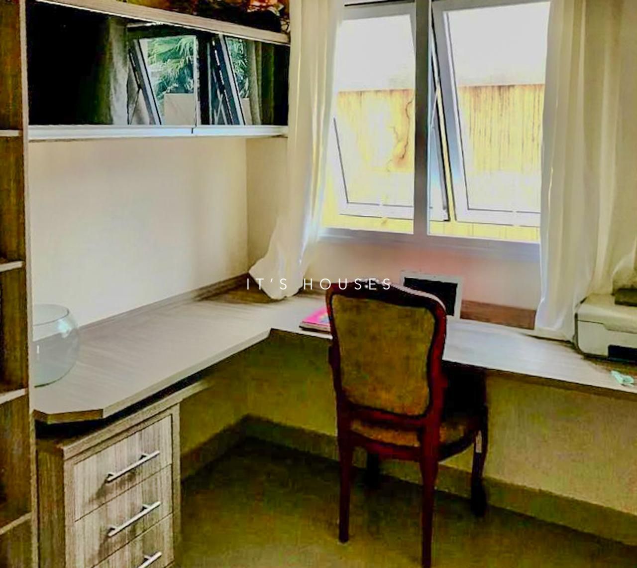Suíte principal casa à venda em Villa Solaia , Alphaville, Barueri — 3 suítes, 420 m² — imagem 4 de 10