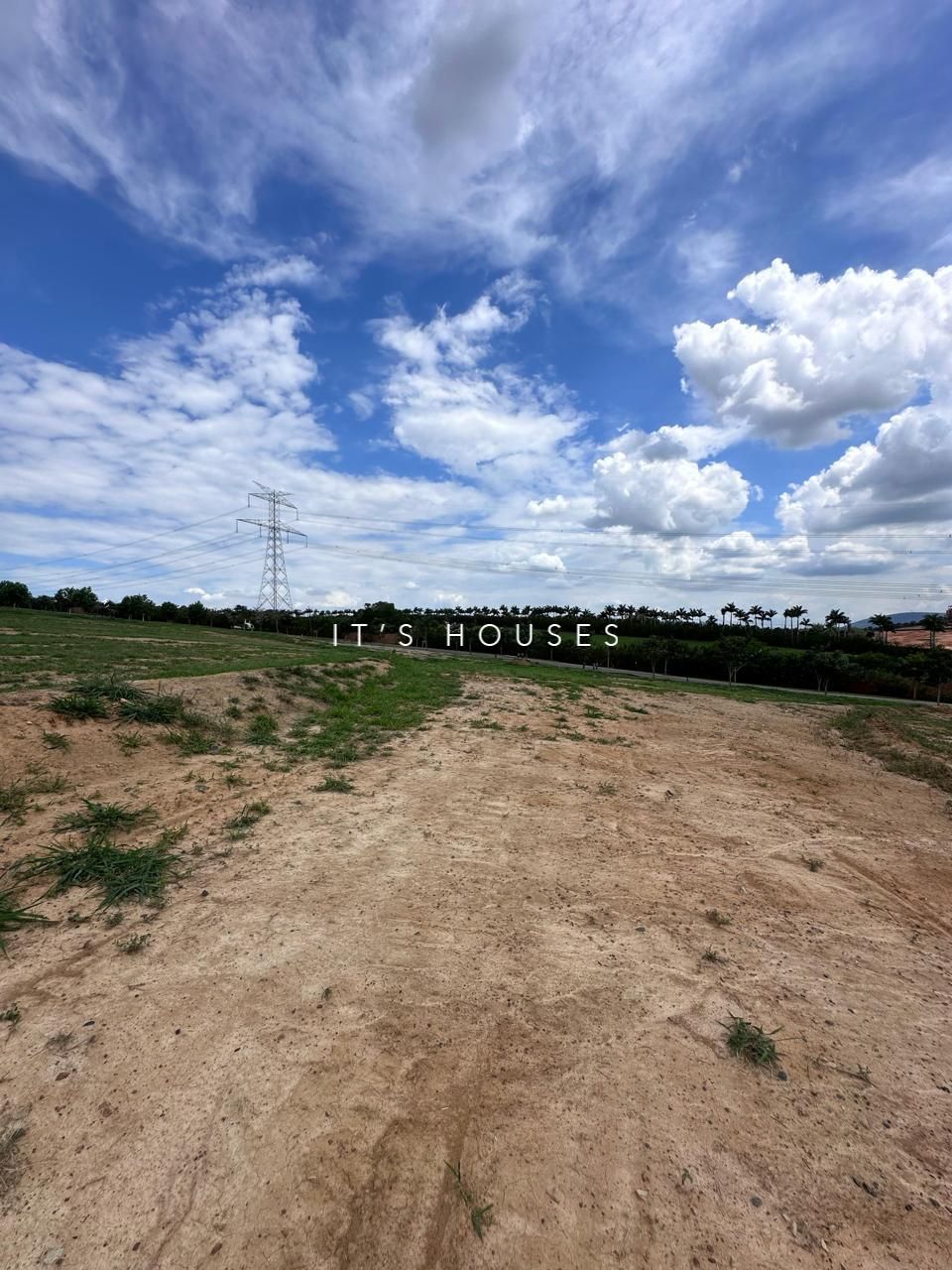Sala de estar terreno_lote à venda em Boa vista Village, Porto Feliz, Porto Feliz — 2783 m² — imagem 2 de 3