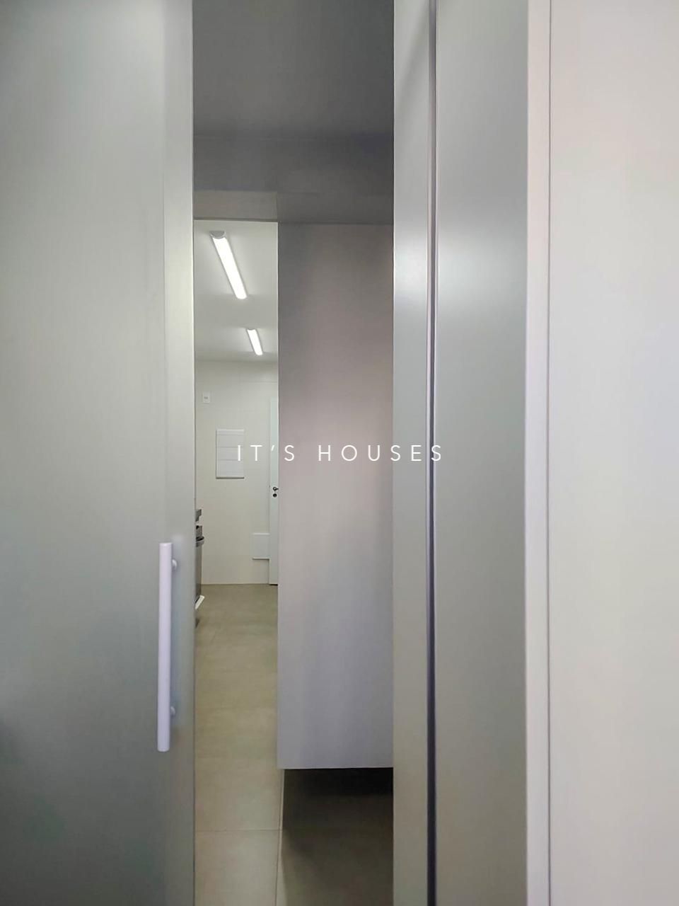 Sala de estar apartamento à venda em Level Alphaville, Alphaville, Barueri — 3 suítes, 123 m² — imagem 2 de 22