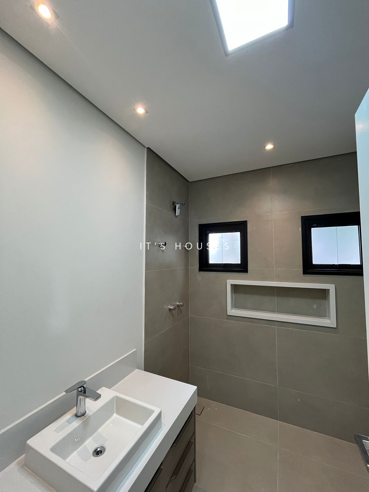 Cozinha e área gourmet apartamento à venda em Alpha Plus, Alphaville, Barueri — 4 suítes, 650 m² — imagem 3 de 24