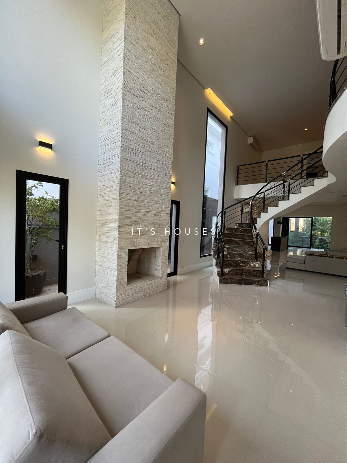 Área de convivência apartamento à venda em Alpha Plus, Alphaville, Barueri — 4 suítes, 650 m² — imagem 6 de 24