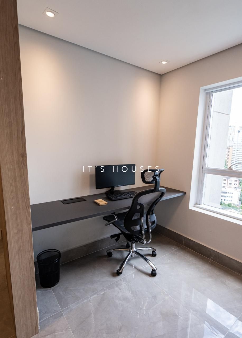 Sala de estar apartamento à venda em Novare, Alphaville, Barueri — 1 suíte, 70 m² — imagem 2 de 13