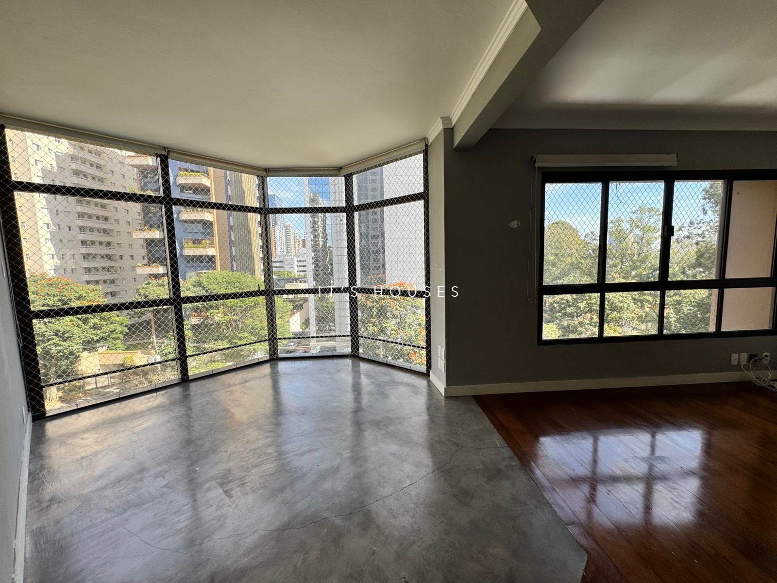 Fachada apartamento para alugar em Condominio Edificio Alphama, Alphaville, Barueri — 1 suíte, 130 m² — imagem 1 de 28