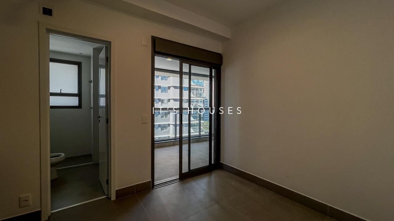 Suíte principal apartamento à venda em Level Alphaville, Alphaville, Barueri — 2 suítes, 95 m² — imagem 4 de 13
