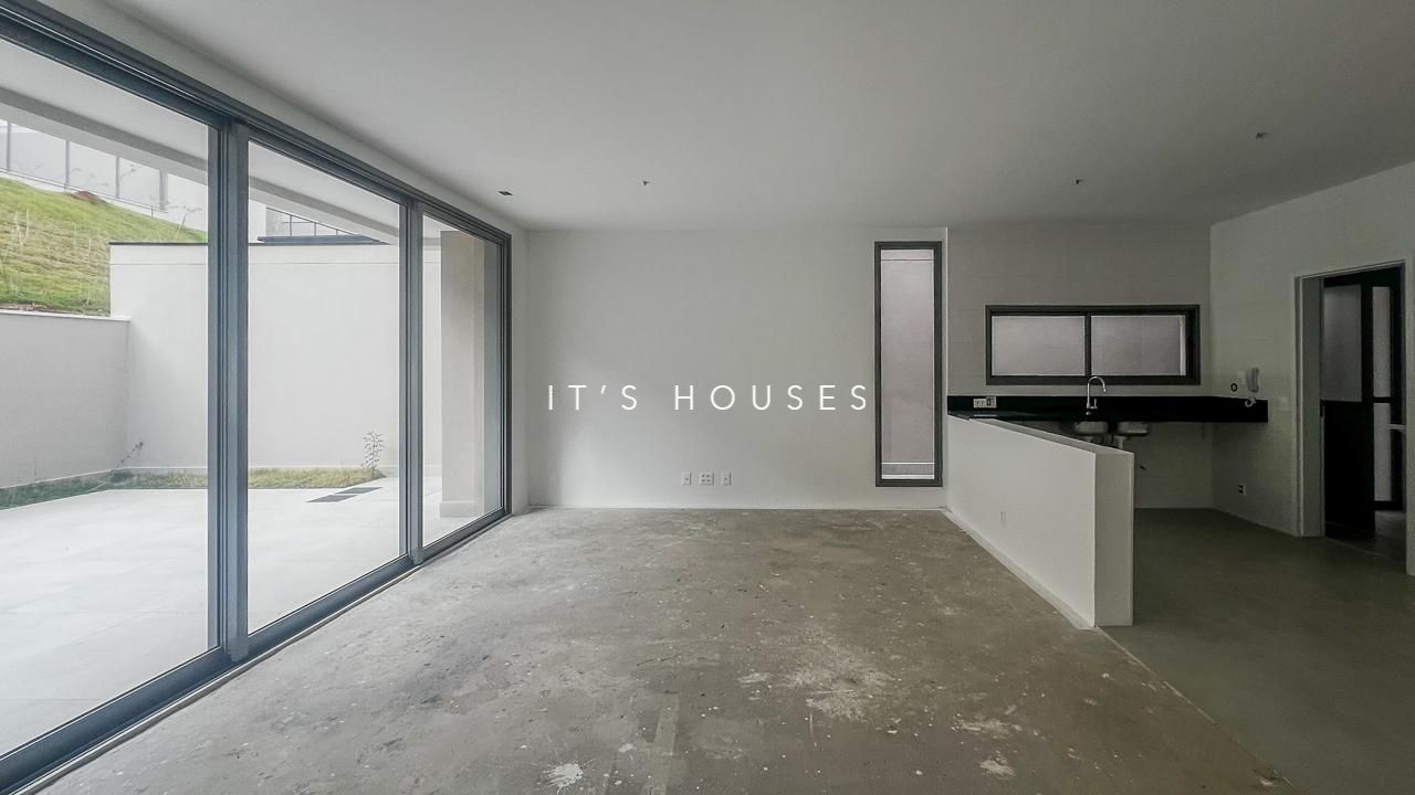 Área de convivência casa à venda em Condominio Singular, Alphaville, Santana de Parnaíba — 3 suítes, 230 m² — imagem 6 de 13