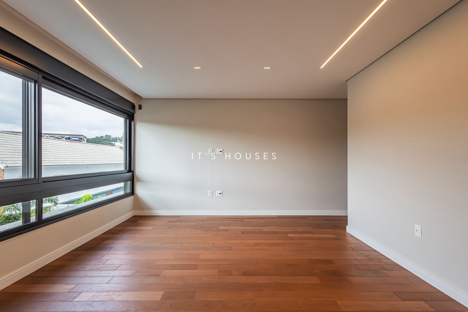 Cozinha e área gourmet casa à venda em Alphaville Residencial 0, Alphaville, Barueri — 5 suítes, 561 m² — imagem 3 de 12