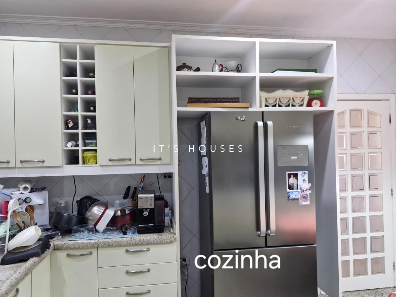 Cozinha e área gourmet casa à venda em Alphaville Residencial 4, Alphaville, Santana de Parnaíba — 2 suítes, 360 m² — imagem 3 de 20