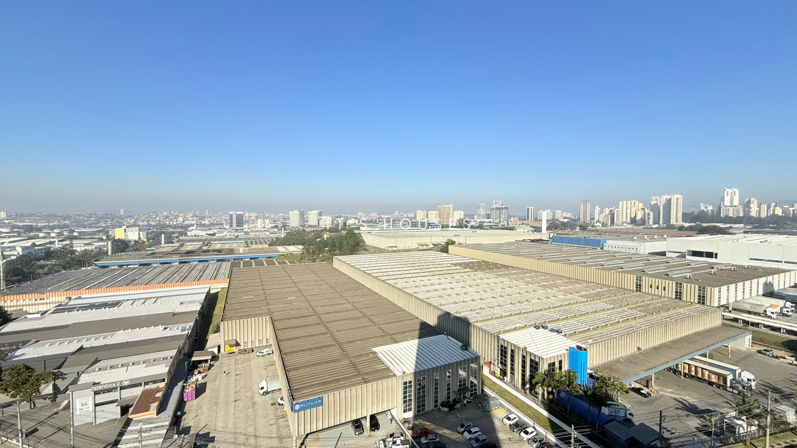 Suíte principal apartamento à venda em Edificio Fatto, Alphaville, Barueri — 1 suíte, 76 m² — imagem 4 de 15